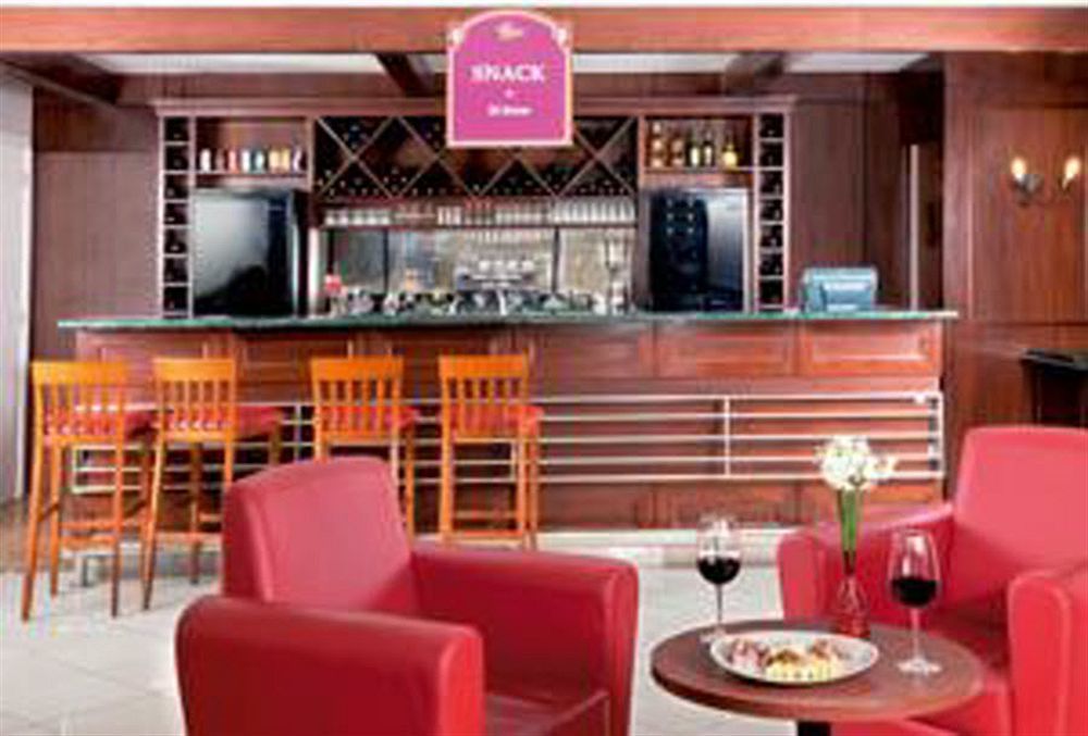 Ibis Santiago Estacion Central Exterior photo